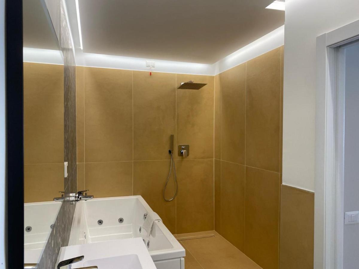 Oasi Village Hotel Mediolan Zewnętrze zdjęcie