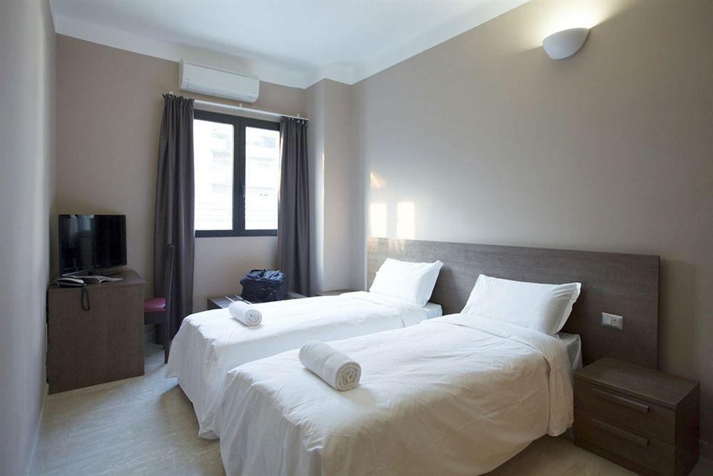 Oasi Village Hotel Mediolan Zewnętrze zdjęcie