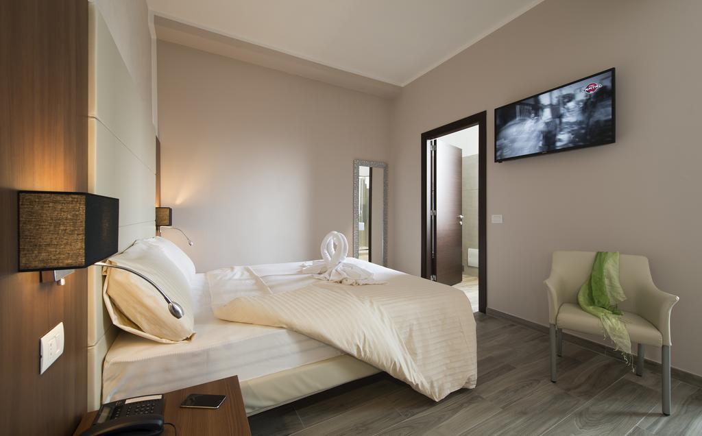 Oasi Village Hotel Mediolan Zewnętrze zdjęcie