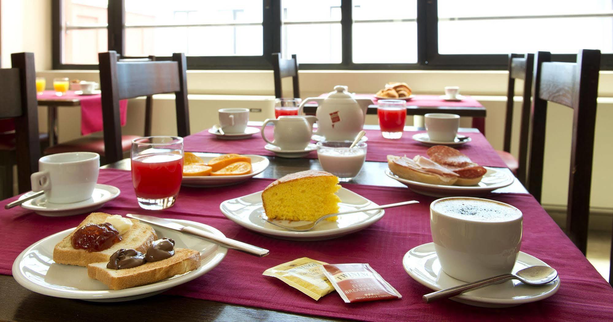 Oasi Village Hotel Mediolan Zewnętrze zdjęcie